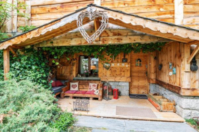 Chalet Pomme de Pin - Jacuzzi , Hammam et Terrasse